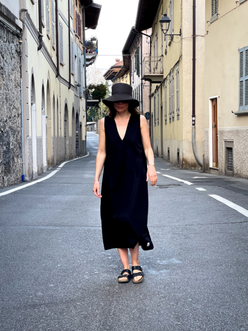 !! NEW !! La robe Barcelona : Robe longue en coton noir