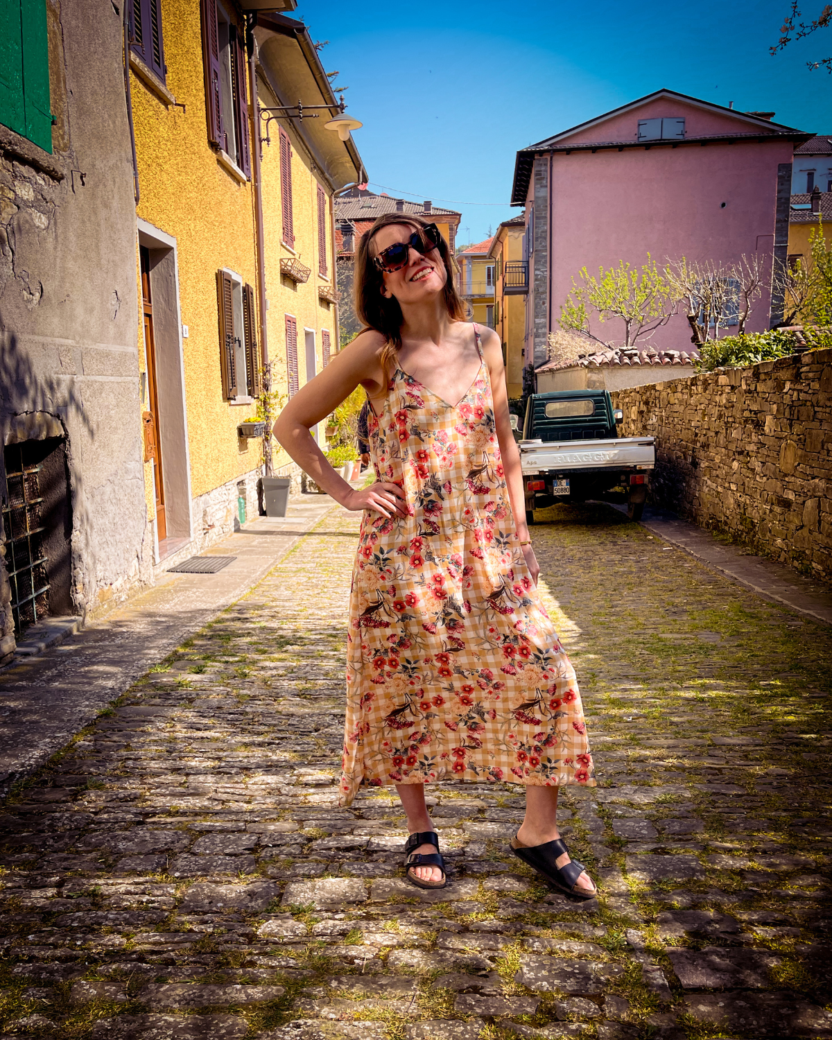 !! NEW !! La robe Ibiza : robe à bretelles imprimé floral